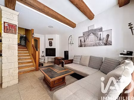 location meublée maison 3 pièces 118 m² à corneilhan (34490)  1 000 €