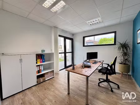 location locaux professionnels 0 pièces 14 m² à champagne-au-mont-d'or (69410)  500 €