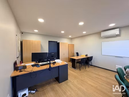 location locaux professionnels 0 pièces 38 m² à saint-restitut (26130)  330 €