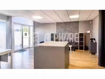 location locaux professionnels 0 pièces 90.45 m² à saint-nazaire (44600)  1 332 €