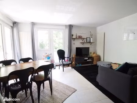 appartement 3 pièces 68 m²