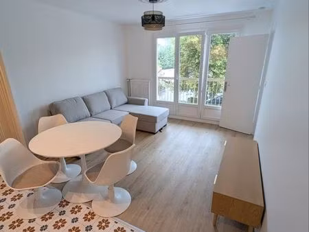 bel appartement 2 pièces meublé proche rer a