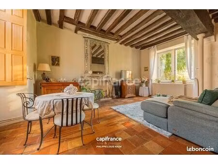 maison 6 pièces 151 m²