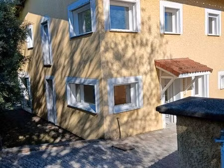 maison avec grand terrain 26