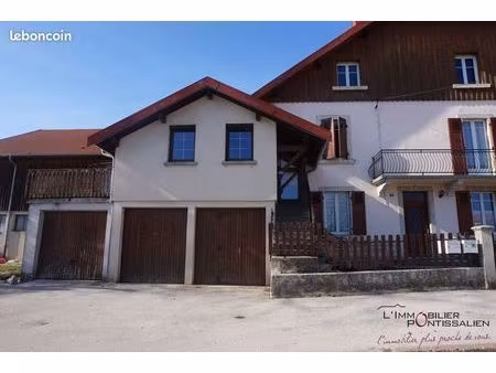 appartement 5 pièces 140 m²