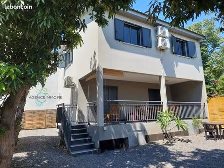 villa 4 pièces 100 m²