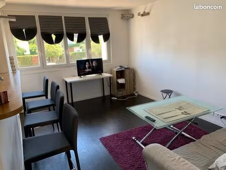 appartement lumineux à 15min du rer