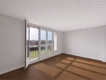 f3 lumineux 55 m² avec parking et cave