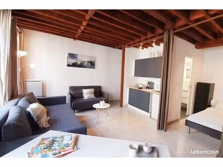vieux lille studio tout confort rue charmante prox rue royale  commerces et métro rihour