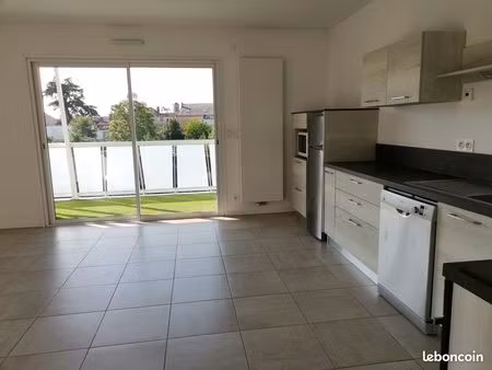 appartement t3 montaigu