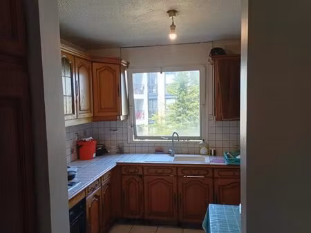appartement de 5 pièces de 85 m² à grigny