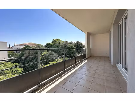 appartement lunel 81.39 m² t-4 à vendre  271 200 €