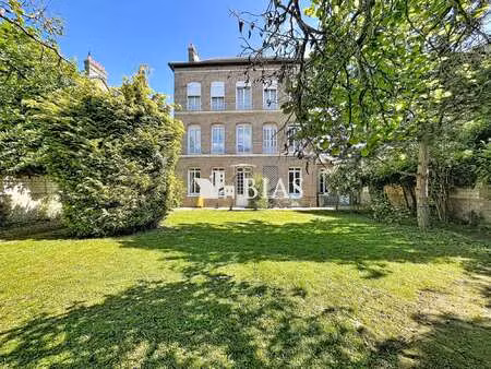 vente maison à elbeuf (76500) : à vendre / 209m² elbeuf