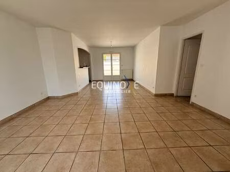 location maison à vallet (44330) : à louer / 91m² vallet