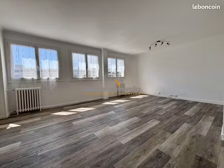 appartement 5 pièces 78 m²