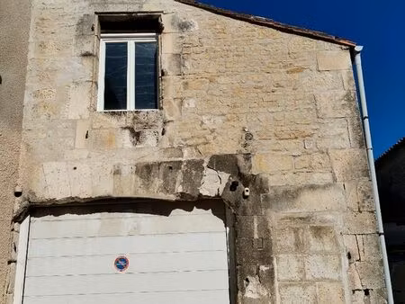 ◊ investissement rare – garage 70m² centre rouillac déjà loué ◊