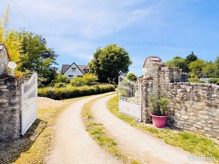 maison familiale 4 chambres sur parc clos et arboré de 6589m²