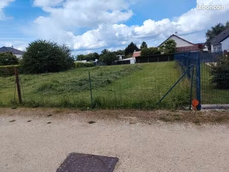 terrain constructible de varye saint doulchard