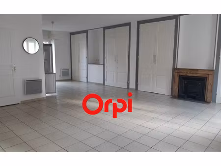 location appartement  102.6 m² t-4 à la frette  900 €