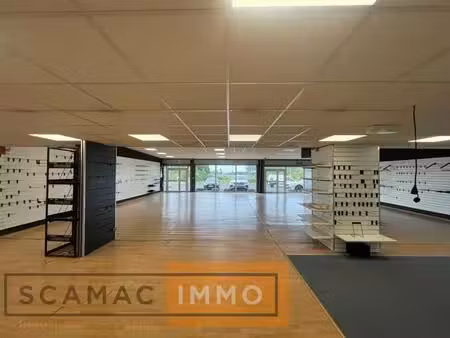 location commerce dammarie les lys 77190 380m²