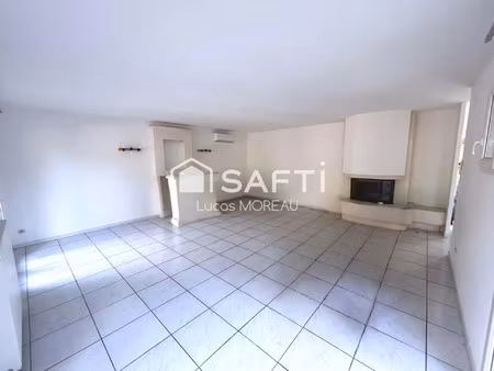 vente commerce 4 pièces 116 m² montauban (82000)