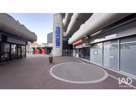 boutique/local commercial à élancourt (78990)