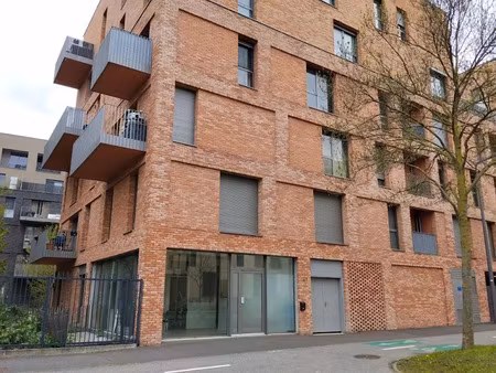 location locaux professionnels 36 m² à massy (91300)  1 200 €