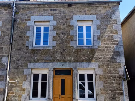 maison à ernée (53500)