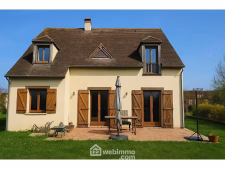 vente maison 5 pièces 138 m² milly-la-forêt (91490)