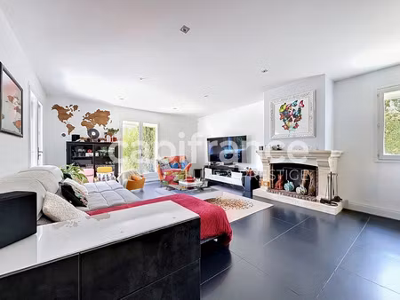 maison à vendre saint cyr sur loire 8 pièce(s) 218m2 640 000€