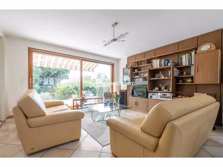 vente maison 8 pièces 200 m2 à santeny