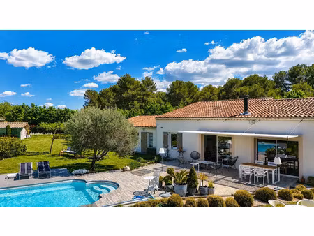 vente villa 5 pièces 135 m2 à pourrières