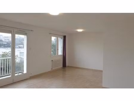 location t4 rodez sans frais d'agence