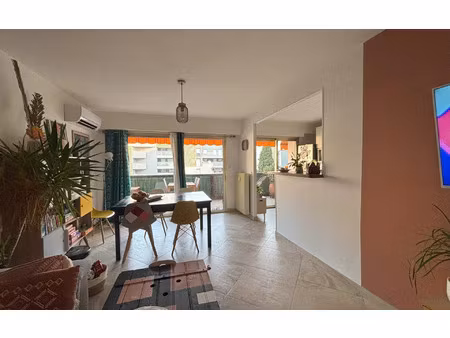 location appartement  m² t-3 à saint-laurent-du-var  1 395 €