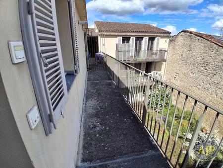 appartement t3-63m²-- rive droite