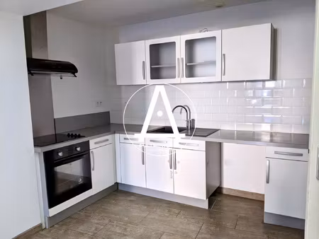 appartement t3 - rez de chaussée - hypercentre