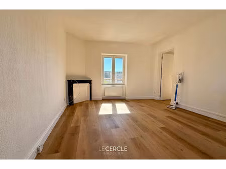appartement thiers sur thève t2 30 m2 chambre + mezzanine