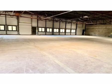 entrepôt / local industriel saint etienne de crossey 230 m2
