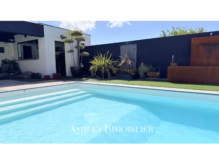 vente maison 5 pièces 220 m² dompierre-sur-mer (17139)