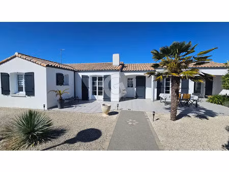 maison 4 pièces 84 m² à vendre à la tranche sur mer
