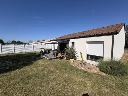 maison plain-pied 85 m2 3 chambres garage jardin clôtu