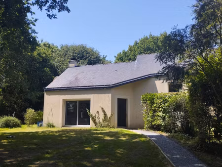 maison au calme sur grand terrain