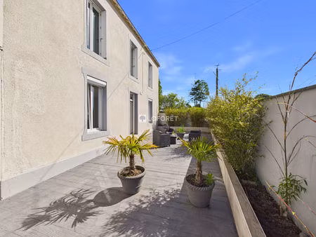 maison quimperle 5 pièce(s) 122 m2
