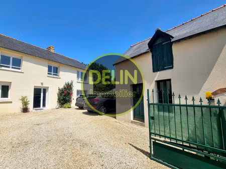 maison 6 pièces 143 m2 - 4 chb - terrain de 723 m2 saint-erb
