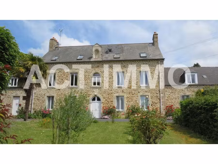ensemble immobilier de 770 m2