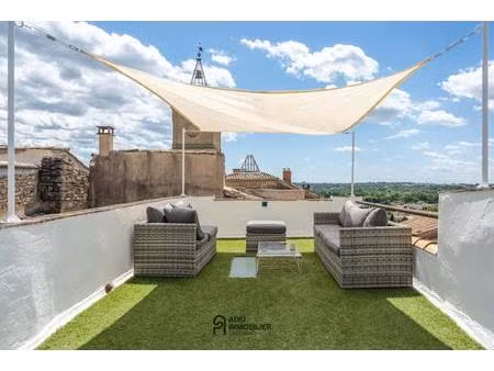 maison de village avec terrasses et vue dégagée à saint-quentin-la-poterie