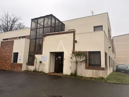 bureaux fontenay sous bois 63 m2