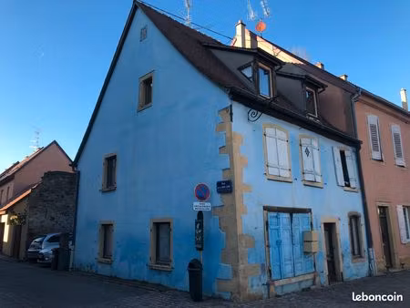 f2 de 42 m2 au centre-ville de rouffach