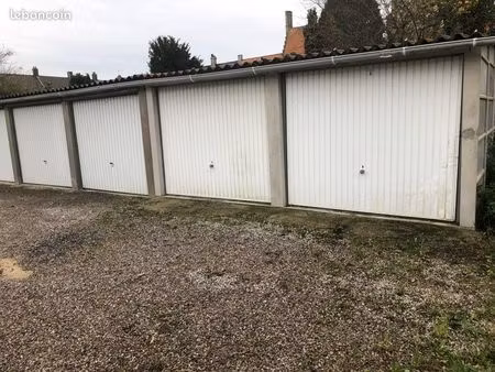 garage à louer