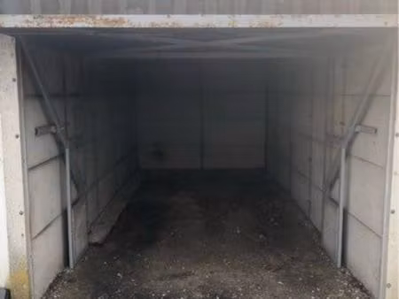 garage a louer 56euro
